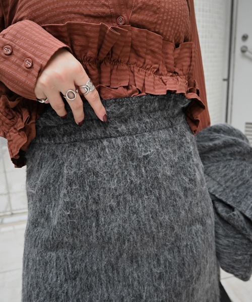 WILLFULLY(ウィルフリー)の「waist frill shaggy pencil SK(スカート・レディース・チャコール/ベージュ系その他/キャメル/ブラック・S/M)」の20枚目の写真