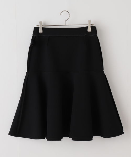 VERMEIL par iena（ヴェルメイユパーイエナ）の「ジャージボンディングフレアスカート（スカート・レディース・ブラック・38/36）」の13枚目の写真