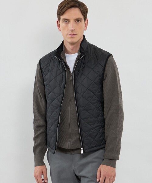 MACKINTOSH LONDON(マッキントッシュ ロンドン)の「ナイロンタフタキルティングベスト(ベスト・メンズ・ブラック/ベージュ系その他7・40/38)」の2枚目の写真