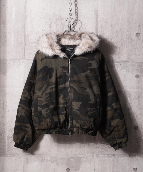 1111clothing(ワンフォークロージング)の「ファー使い クロップド フードブルゾン / Fur-Trimmed Cropped Hooded Blouson(ブルゾン・メンズ・ブラック/アイボリー/カモフラージュ・M/L)」の8枚目の写真