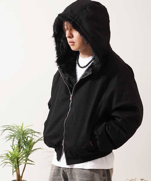 1111clothing(ワンフォークロージング)の「ファー使い クロップド フードブルゾン / Fur-Trimmed Cropped Hooded Blouson(ブルゾン・メンズ・ブラック/アイボリー/カモフラージュ・M/L)」の12枚目の写真