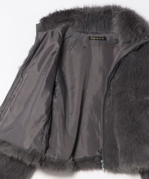 GORGE（ゴージ）の「《ふわつやシャギー質感》レディース フェイクファー ブルゾン あったかアウター 秋冬（ブルゾン・レディース・ブラウン/チャコール・F）」の6枚目の写真