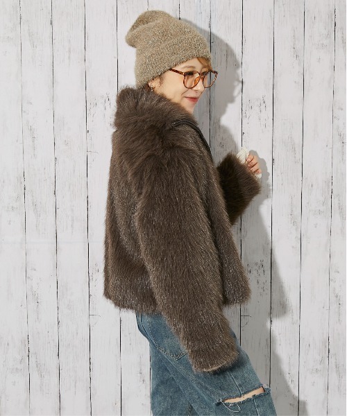 GORGE（ゴージ）の「《ふわつやシャギー質感》レディース フェイクファー ブルゾン あったかアウター 秋冬（ブルゾン・レディース・ブラウン/チャコール・F）」の17枚目の写真