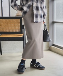 スポンディッシュニットタイトスカート