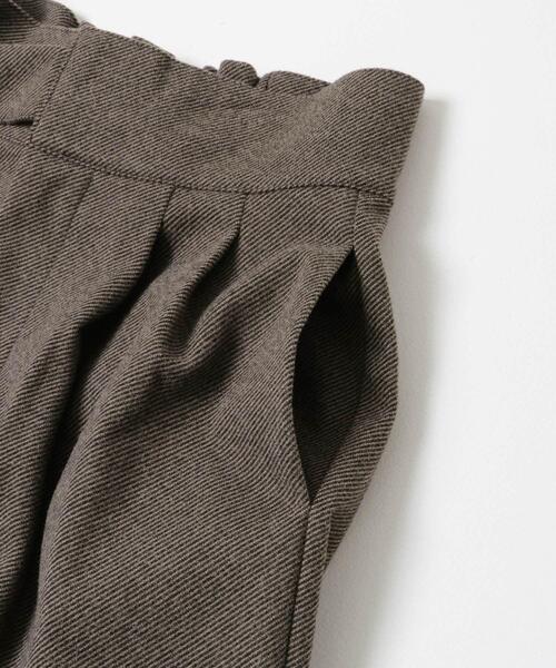 ITEMS URBANRESEARCH（アイテムズ アーバンリサーチ）の「アシメベルトデザインパンツ（その他パンツ・レディース・ブラック/ブラウン・MEDIUM/SMALL）」の6枚目の写真