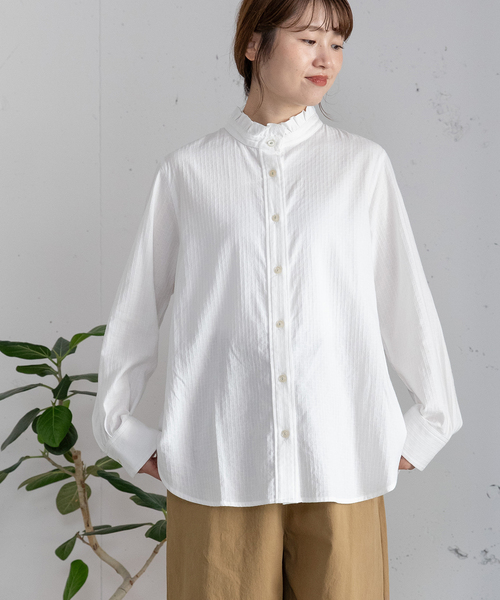 POU DOU DOU（プードゥドゥ）の「スタンドフリルブラウス（シャツ/ブラウス・レディース・オフホワイト/ブラック/ネイビー・M）」の14枚目の写真