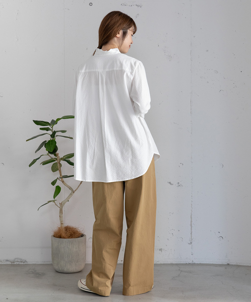 POU DOU DOU（プードゥドゥ）の「スタンドフリルブラウス（シャツ/ブラウス・レディース・オフホワイト/ブラック/ネイビー・M）」の21枚目の写真