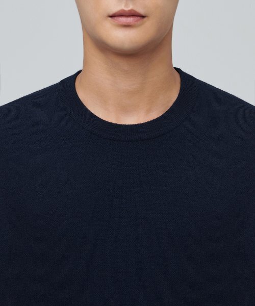 MUSINSA STANDARD（ムシンサスタンダード）の「ミニマルクルーネックニット[ネイビー]（ニット/セーター・メンズ・その他・XX-LARGE/SMALL/MEDIUM/LARGE/X-LARGE）」の3枚目の写真