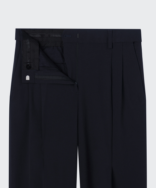 MUSINSA STANDARD WOMAN（ムシンサスタンダードウーマン）の「ウィメンズライトウェイトハイウエストワイドヒドンバンディングスラックス[ネイビー]（スラックス・レディース・その他・24/26/27/30/31/25/28/29）」の5枚目の写真