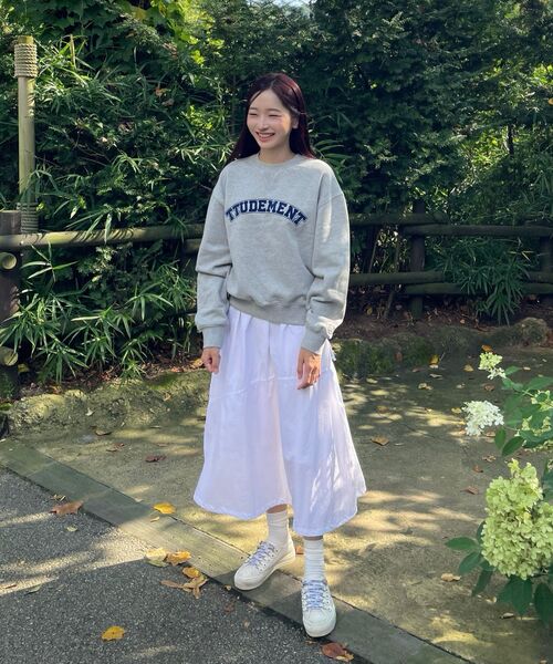 TTUDEMENT(トュードメント)の「ESSENTIAL LOGO SWEATSHIRT_MELANGE GREY(スウェット・レディース・その他・FREE)」の11枚目の写真