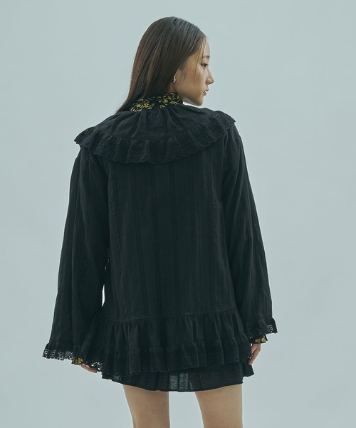 ROSE BUD(ローズバッド)の「(mag.by c)FRILL COLLAR BLOUSE(シャツ/ブラウス・レディース・ブラック/ホワイト・ONE SIZE)」の17枚目の写真