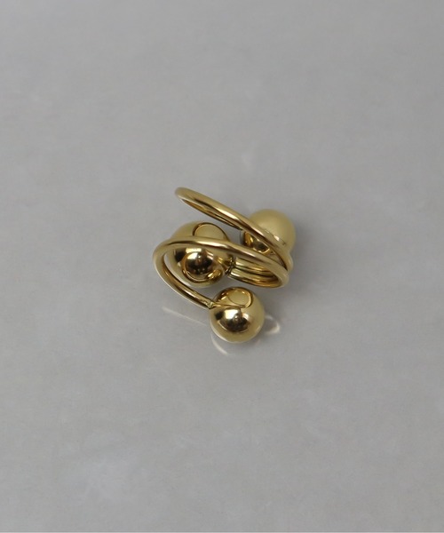 ieLS(イエルズ)の「金属アレルギー対応「ieLS」ステンレス スリーボールボリュームリング(リング・メンズ・ゴールド/シルバー・ONE SIZE)」の4枚目の写真