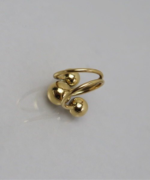 ieLS(イエルズ)の「金属アレルギー対応「ieLS」ステンレス スリーボールボリュームリング(リング・メンズ・ゴールド/シルバー・ONE SIZE)」の5枚目の写真
