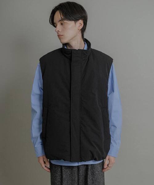 SENSE OF PLACE by URBAN RESEARCH(センスオブプレイスバイアーバンリサーチ)の「ナイロンユーティリティーベスト(ダウンベスト・メンズ・ブラック/チャコールグレー・MEDIUM/LARGE)」の8枚目の写真