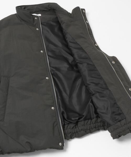 SENSE OF PLACE by URBAN RESEARCH(センスオブプレイスバイアーバンリサーチ)の「ナイロンユーティリティーベスト(ダウンベスト・メンズ・ブラック/チャコールグレー・MEDIUM/LARGE)」の21枚目の写真