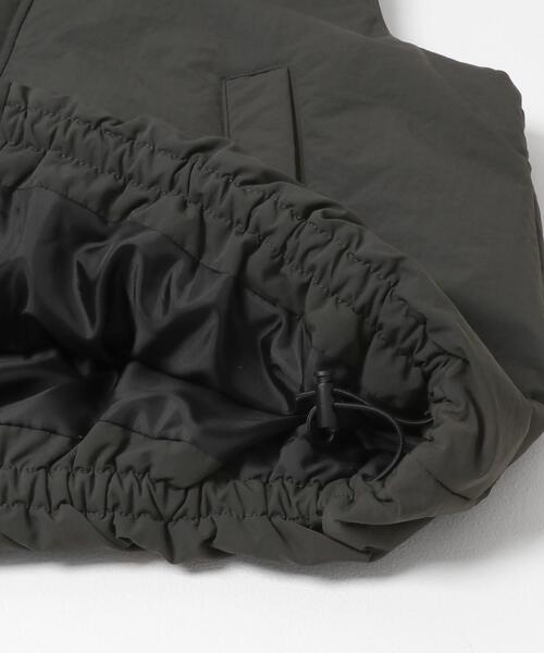 SENSE OF PLACE by URBAN RESEARCH(センスオブプレイスバイアーバンリサーチ)の「ナイロンユーティリティーベスト(ダウンベスト・メンズ・ブラック/チャコールグレー・MEDIUM/LARGE)」の22枚目の写真