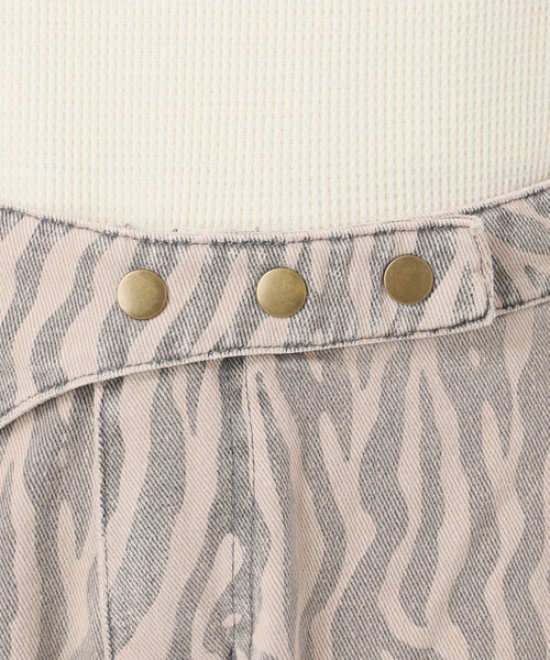 Oriens JOURNAL STANDARD（オリエンス ジャーナルスタンダード）の「ベルトデザインゼブラパンツ（その他パンツ・レディース・ブラウン系その他/ホワイト系その他・36/38）」の6枚目の写真