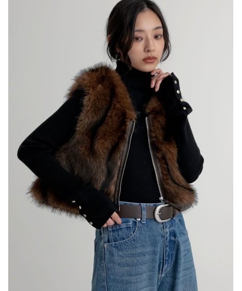 Re:EDIT(リエディ)の「フェイクファージップ付きベスト(ダウンベスト・レディース・アイボリー/ブラウン/モカ・LARGE/MEDIUM)」の5枚目の写真
