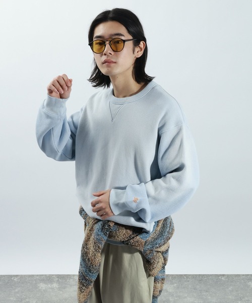 BAYFLOW（ベイフロー）の「HUG FITスウェットプルオーバー（スウェット・メンズ・レッド/チャコール/ライトブルー/グレー・MEDIUM/LARGE）」の3枚目の写真