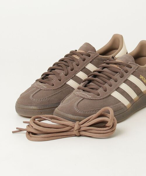 adidas(アディダス)の「adidas/アディダス ハンドボール スペツィアル / Handball Spezial(スニーカー・メンズ・ベージュ/ネイビー/チャコールグレー/ブラック/ブラウン/グレー・23cm/24cm/24.5cm/26cm/27cm/28cm/23㎝/27.5cm)」の12枚目の写真