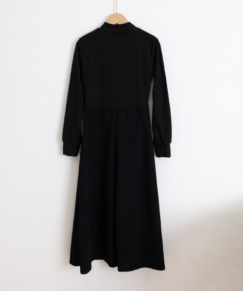 Miniministore(ミニミニストア)の「ベルト飾りロングワンピースウエストマーク(ワンピース・レディース・ブラック・L/M)」の12枚目の写真