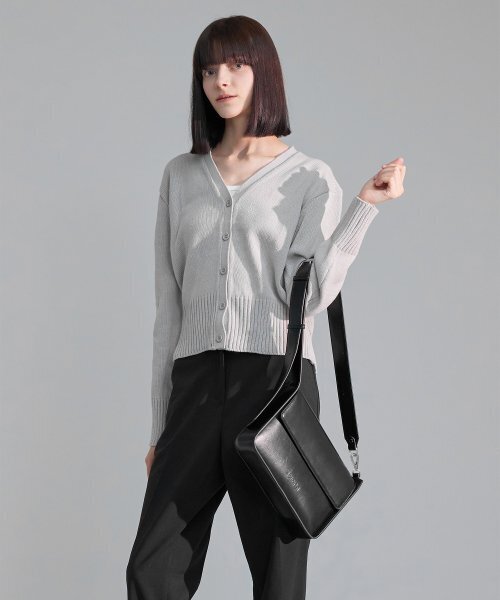 SONORIAL(ソノリアル)の「Fino bag - ピノバックブラック(メッセンジャーバッグ・レディース・ブラック・FREE)」の3枚目の写真