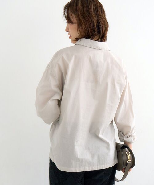 le.coeur blanc(ルクールブラン)の「《WEB限定アイテム》コットン2Wayボウタイブラウス(シャツ/ブラウス・レディース・ブラック/グレイッシュベージュ/オフホワイト/サックスブルー・38)」の10枚目の写真