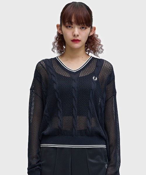FRED PERRY（フレッドペリー）の「Mesh Cable Knit Jumper／メッシュケーブルニット（ニット/セーター・レディース・ベージュ/ネイビー・10）」の17枚目の写真