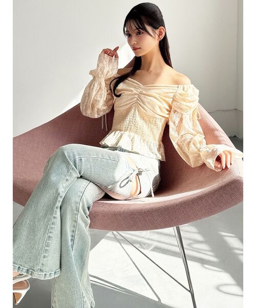 RESEXXY(リゼクシー)の「レイヤードオフショルブラウス(シャツ/ブラウス・レディース・ブラック/ホワイト/オレンジ・FREE)」の12枚目の写真