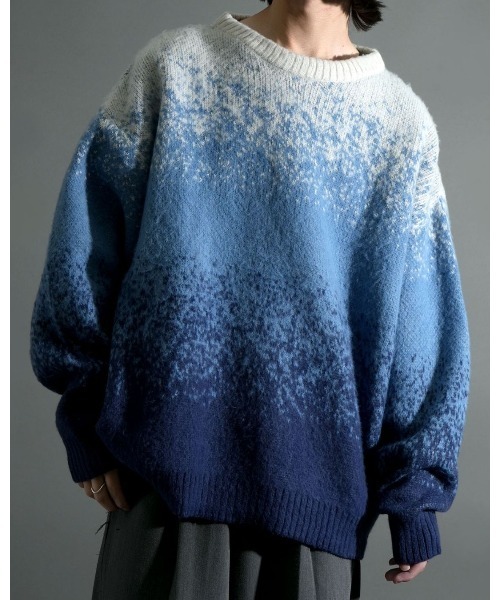 NOIZY（ノイジー）の「Gradient Animal Shaggy Knit / グラデーション 総柄 プルオーバー クルーネック シャギーニット（ニット/セーター・メンズ・ブルー/ブラック・MEDIUM/LARGE）」の6枚目の写真