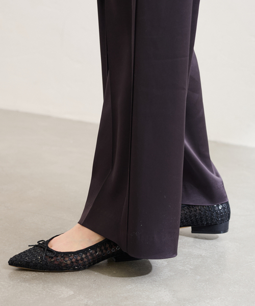 LE TALON(ルタロン)の「ポインテッドフラワースパンコールバレエ(バレエシューズ・レディース・ブラック×ブラック/アイボリー・22cm/22.5cm/23cm/23.5cm/24cm/24.5cm/25cm/25.5cm)」の19枚目の写真