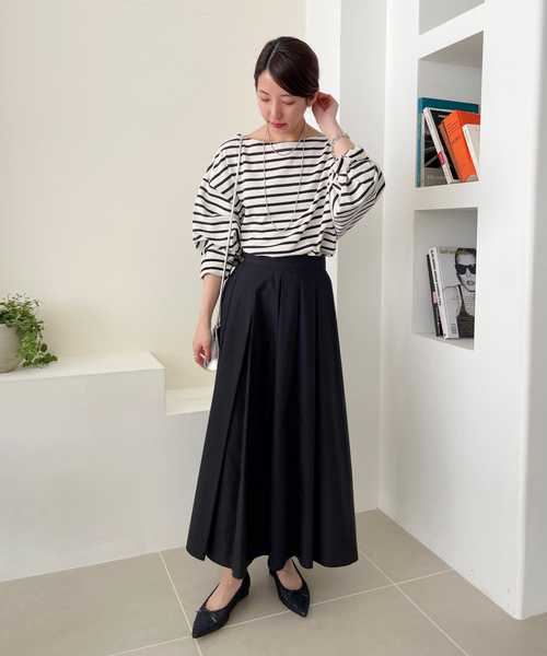 LE TALON(ルタロン)の「ポインテッドフラワースパンコールバレエ(バレエシューズ・レディース・ブラック×ブラック/アイボリー・22cm/22.5cm/23cm/23.5cm/24cm/24.5cm/25cm/25.5cm)」の20枚目の写真