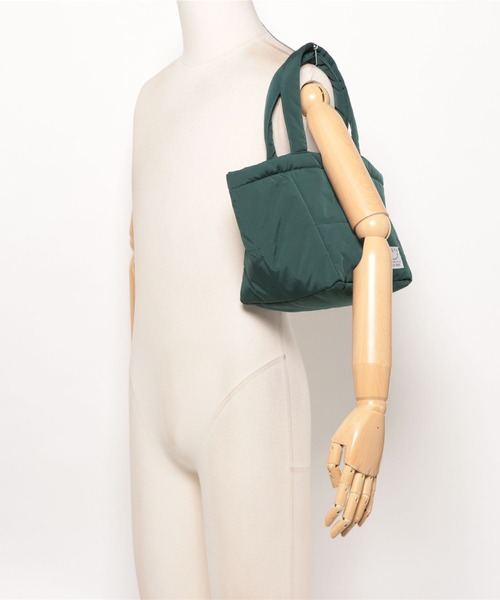 RUSTY(ラスティ)の「【RUSTY/ラスティー】中綿 キルティング トートBAG(トートバッグ・レディース・オレンジ/ブラック/ダークグリーン・FREE)」の13枚目の写真