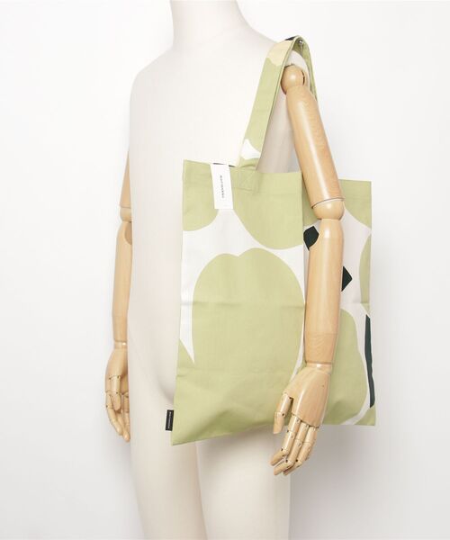 marimekko(マリメッコ)の「【一部店舗・オンラインストア限定】Unikko / tote bag 43x44(トートバッグ・レディース・ライトグリーン・FREE)」の10枚目の写真