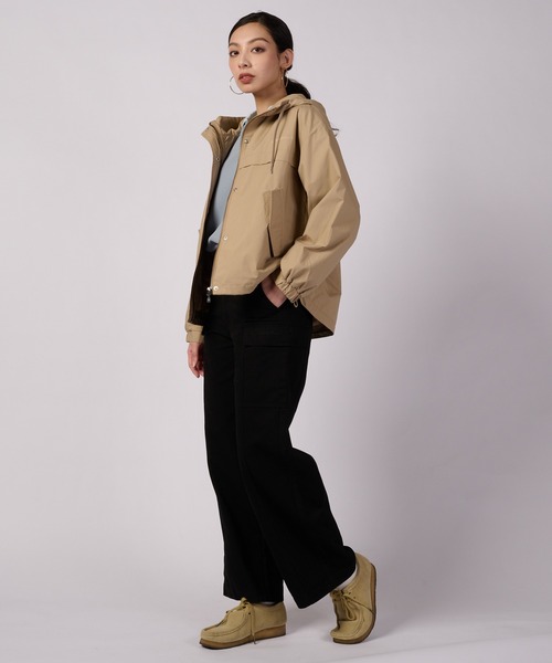 Eddie Bauer(エディーバウアー)の「チノ ユーティリティ ワークパンツ(その他パンツ・レディース・ライトベージュ/ブラック/カーキ・S/XL/L/M)」の4枚目の写真