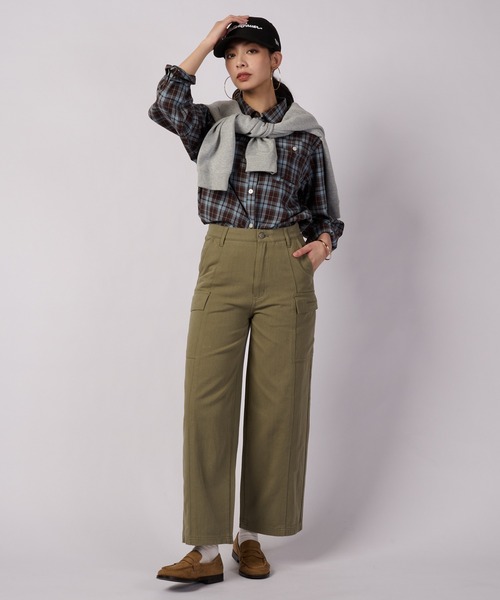 Eddie Bauer(エディーバウアー)の「チノ ユーティリティ ワークパンツ(その他パンツ・レディース・ライトベージュ/ブラック/カーキ・S/XL/L/M)」の8枚目の写真