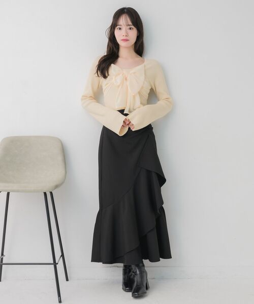 ems excite（エムズエキサイト）の「BIGリボンドッキングNT（ニット/セーター・レディース・ブラック/ナチュラル/ピンク・FREE）」の4枚目の写真