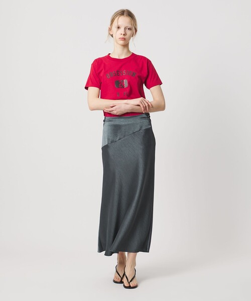 ATTISESSION（アティセッション）の「＜ATTISESSION＞サテン カットオフ ミディアム スカート（スカート・レディース・ネイビー/ダークグレー・30/50）」の3枚目の写真