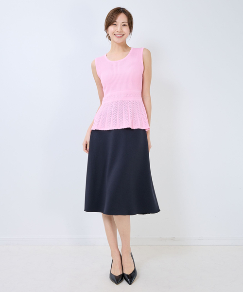 NARACAMICIE(ナラカミーチェ)の「【NARACAMICIE】透かし編みペプラムノースリプルオーバー(ニット/セーター・レディース・ブラウン/ブラック/ピンク/ブルー/ネイビー・M)」の15枚目の写真