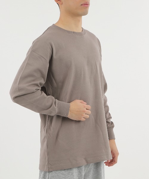 CLOTHY(クロシィ)の「【ふんわり柔らかな手触り】メンズダブルフェイスコットン100%無地ロンT(Tシャツ/カットソー・メンズ・モカ/ブラック/ネイビー/チャコールグレー/グレー/ホワイト/ブラウン・LARGE/MEDIUM)」の20枚目の写真