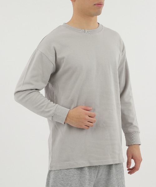 CLOTHY(クロシィ)の「【ふんわり柔らかな手触り】メンズダブルフェイスコットン100%無地ロンT(Tシャツ/カットソー・メンズ・モカ/ブラック/ネイビー/チャコールグレー/グレー/ホワイト/ブラウン・LARGE/MEDIUM)」の8枚目の写真