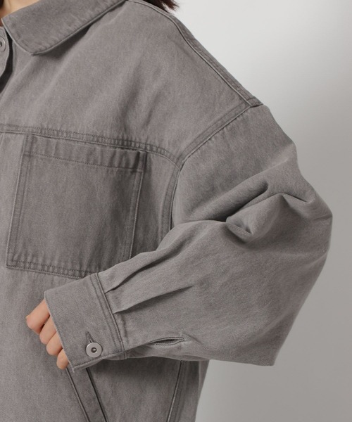 LAKOLE(ラコレ)の「カラーデニムブルゾン / 638619(デニムジャケット・レディース・グレー/インディゴブルー/ベージュ・FREE)」の7枚目の写真