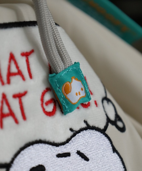 SNOOPY(スヌーピー)の「SNOOPY スヌーピー 巾着トートバッグ 刺繍(トートバッグ・レディース・キナリ/グレー・FREE)」の5枚目の写真
