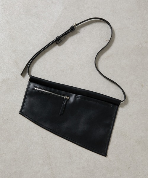 COLONY 2139（コロニートゥーワンスリーナイン）の「レザーウェストベルトバッグ（ボディバッグ/ウエストポーチ・レディース・ブラウン/ブラック・FREE）」の15枚目の写真