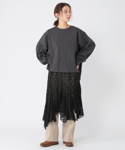 studio CLIP（スタディオクリップ）の「スラブ裏毛ドルマンカットソー（Tシャツ/カットソー・レディース・チャコール/ライトベージュ/オフホワイト・FREE）」の10枚目の写真