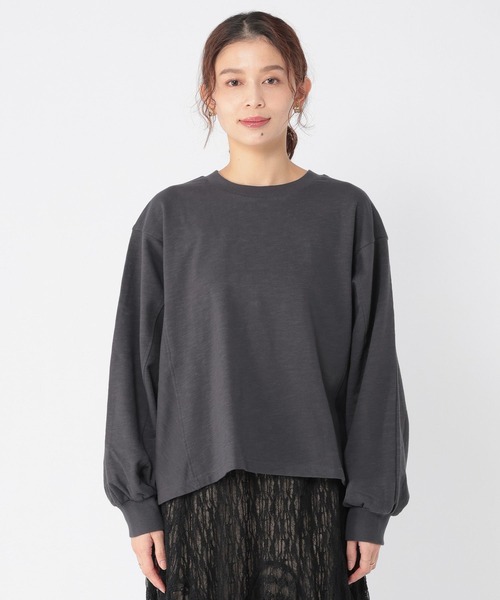 studio CLIP（スタディオクリップ）の「スラブ裏毛ドルマンカットソー（Tシャツ/カットソー・レディース・チャコール/ライトベージュ/オフホワイト・FREE）」の16枚目の写真