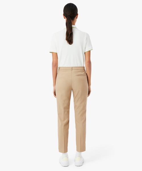 LACOSTE(ラコステ)の「UVカット 吸水速乾 ウルトラドライ スリムフィットストレッチゴルフパンツ(チノパンツ・レディース・ネイビー/ベージュ・38/36/34)」の5枚目の写真