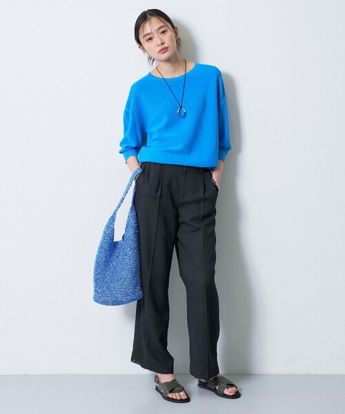 INDIVI（インディヴィ）の「【大人カジュアル】メタリックかぎ編みボトルバッグ（トートバッグ・レディース・ブルー系その他6/ダークブラウン系4/グリーン系その他5/シルバー系4・00）」の11枚目の写真