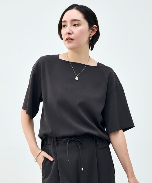 NOLLEY’S（ノーリーズ）の「《セットアップ対応》ウォッシャブルイージーツイルTブラウス（シャツ/ブラウス・レディース・ブラック/チャコールグレー/ホワイト・38）」の3枚目の写真