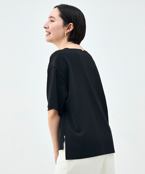 NOLLEY’S(ノーリーズ)の「《セットアップ対応》ウォッシャブルイージーツイルTブラウス(シャツ/ブラウス・レディース・ブラック/チャコールグレー/ホワイト・38)」の11枚目の写真